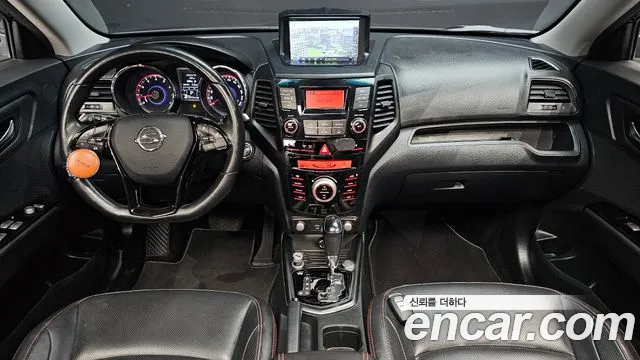 KG_Mobility_Ssangyong TIBOLI 2016 thumb 4