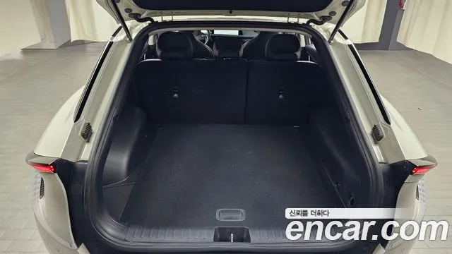 Kia EV6 2023 thumb 10