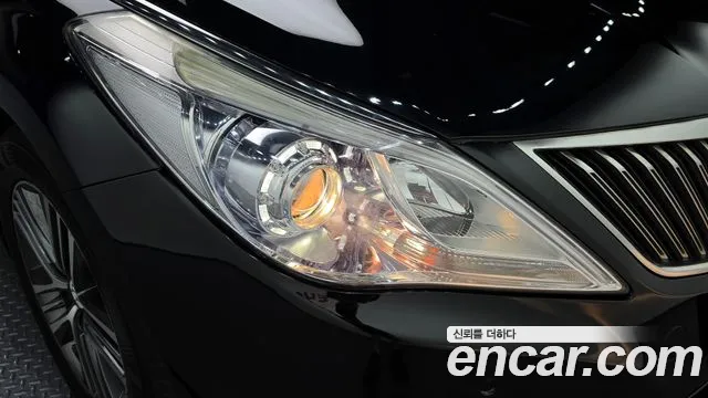 Hyundai Grandeur 2013 thumb 6