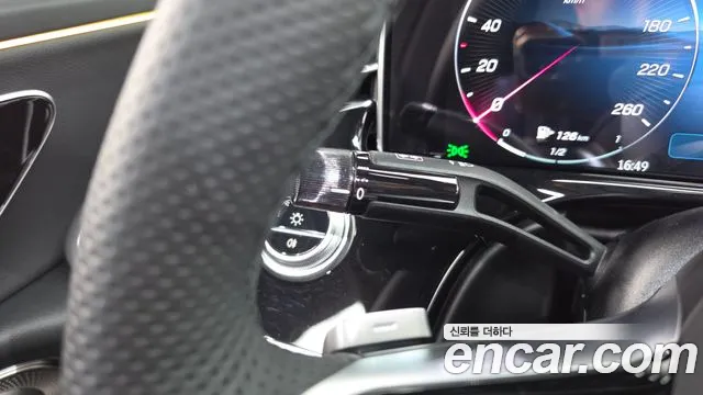 Mercedes-Benz E-Класс 2025 thumb 4