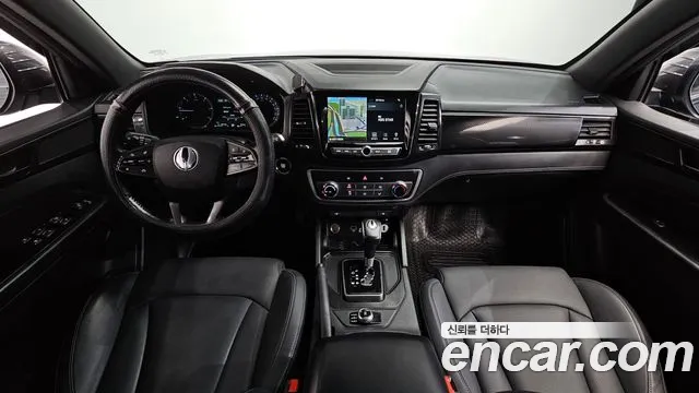 KG_Mobility_Ssangyong Rexton 2019 thumb 2