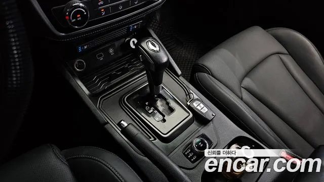 KG_Mobility_Ssangyong Rexton 2019 thumb 5