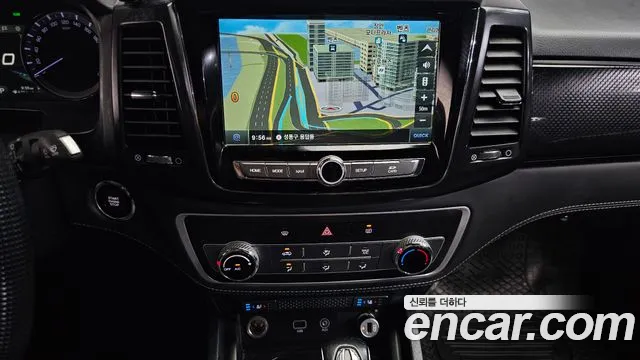 KG_Mobility_Ssangyong Rexton 2019 thumb 8
