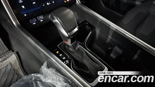 KG_Mobility_Ssangyong Torres 2024 thumb 11