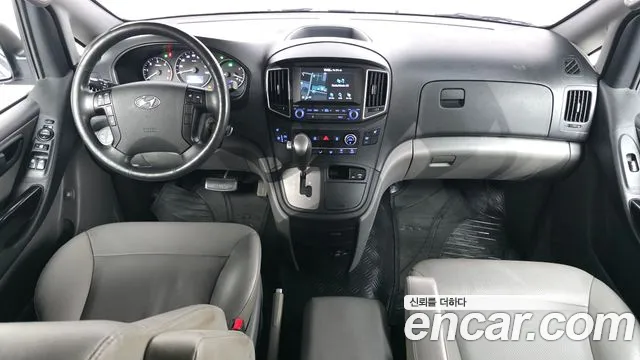 Hyundai Starex 2019 thumb 11