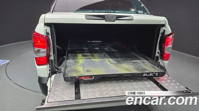 KG_Mobility_Ssangyong Rexton 2020 thumb 2