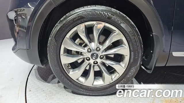 Kia Sorento 2018 thumb 3