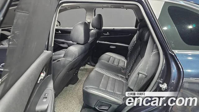 Kia Sorento 2018 thumb 8