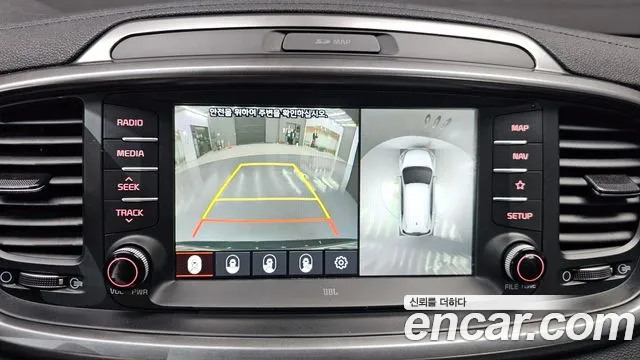 Kia Sorento 2018 thumb 12