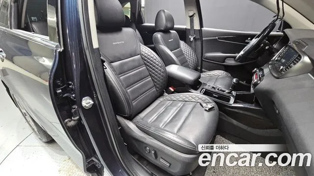 Kia Sorento 2018 thumb 10
