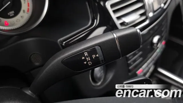 Mercedes-Benz E-Класс 2015 thumb 12