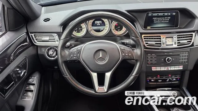 Mercedes-Benz E-Класс 2015 thumb 7