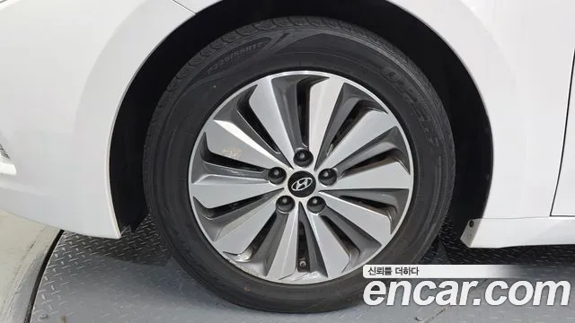Hyundai Grandeur 2014 thumb 7