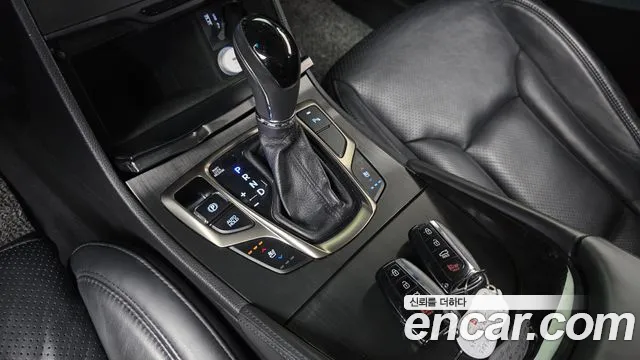 Hyundai Grandeur 2014 thumb 3