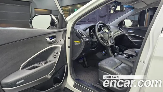 Hyundai Santa Fe 2017 thumb 11