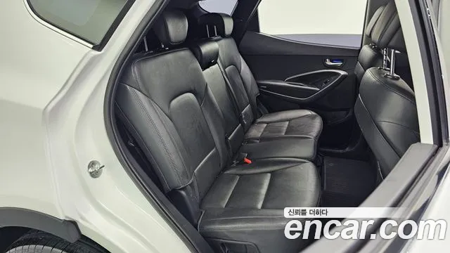 Hyundai Santa Fe 2017 thumb 6