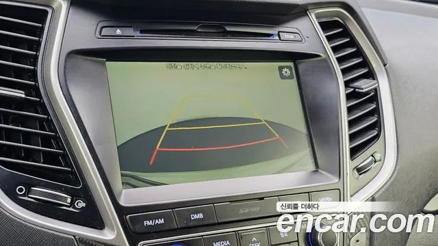 Hyundai Santa Fe 2017 thumb 5