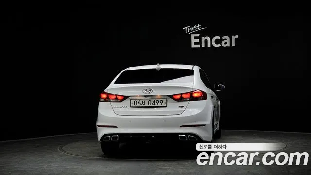 Hyundai Avante 2016 thumb 8