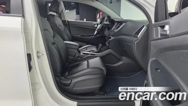 Hyundai Tucson 2015 thumb 2