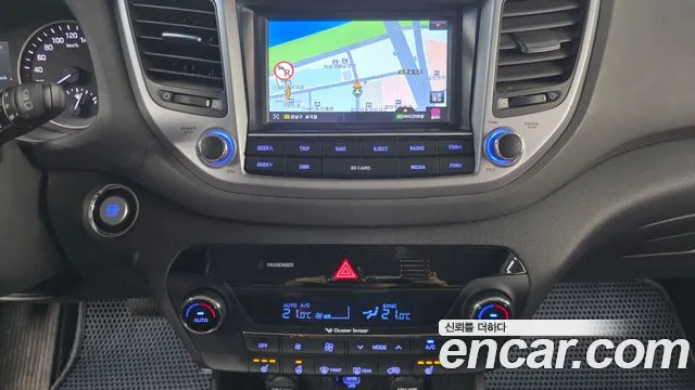 Hyundai Tucson 2015 thumb 10