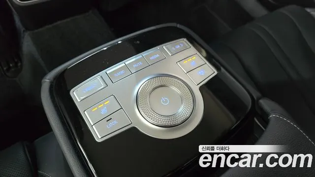 Genesis G80 2022 thumb 11