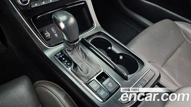 Hyundai Grandeur 2016 thumb 10
