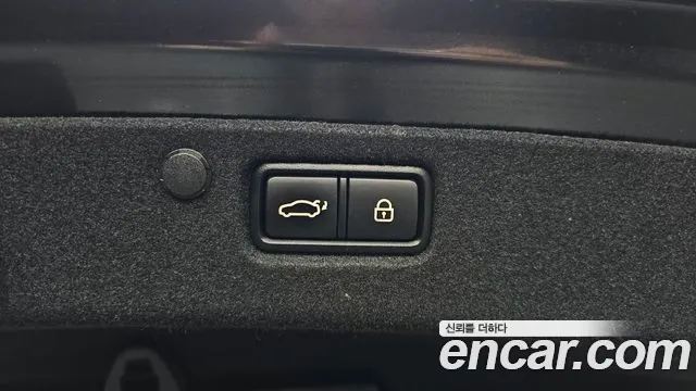 Hyundai Grandeur 2016 thumb 12
