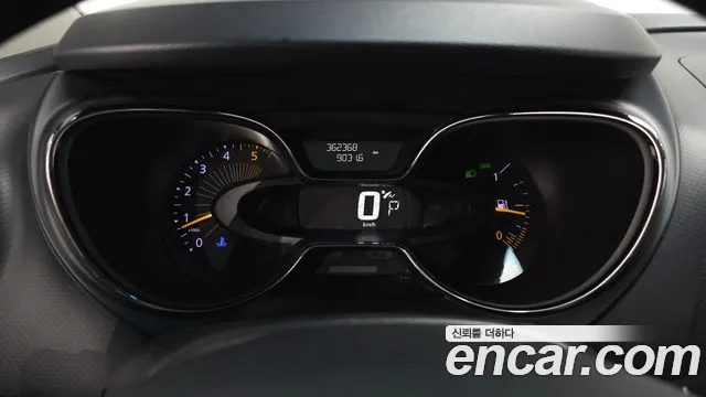 Renault Captur 2015 thumb 8
