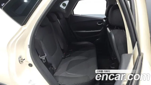 Renault Captur 2015 thumb 7