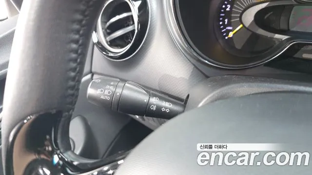 Renault Captur 2015 thumb 6