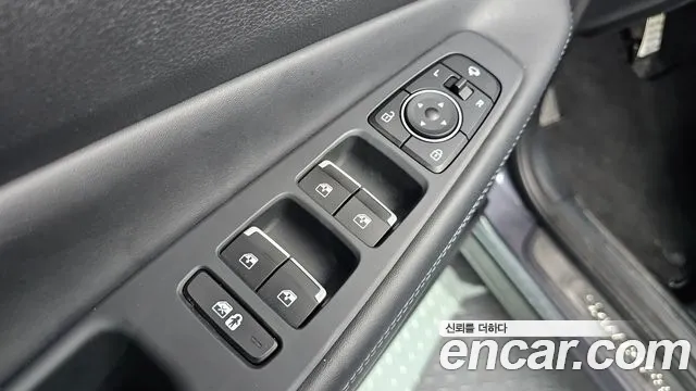 Hyundai Santa Fe 2020 thumb 10