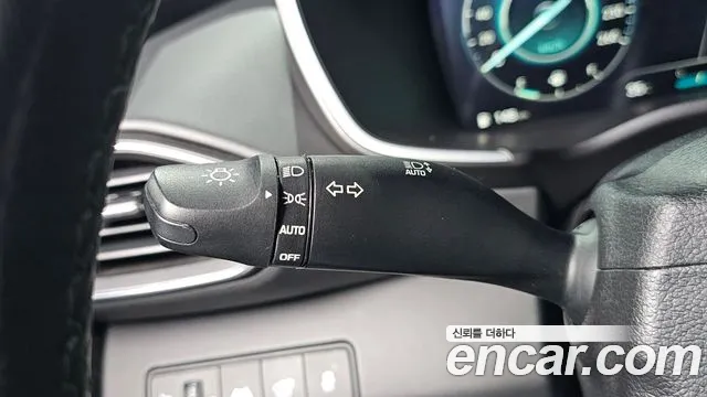 Hyundai Santa Fe 2020 thumb 5