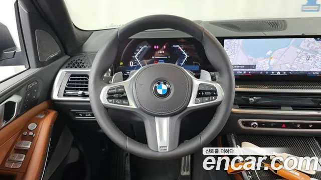 BMW X7 2024 thumb 3