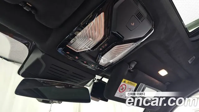 BMW X7 2024 thumb 8
