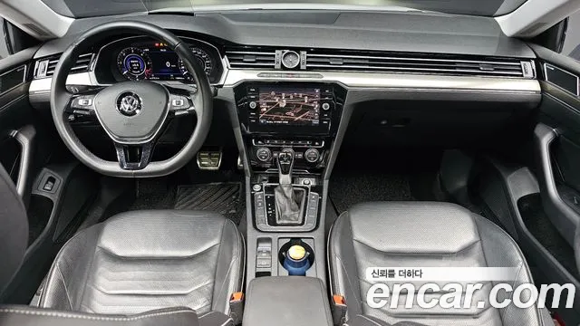 Volkswagen Arteon 2019 thumb 3