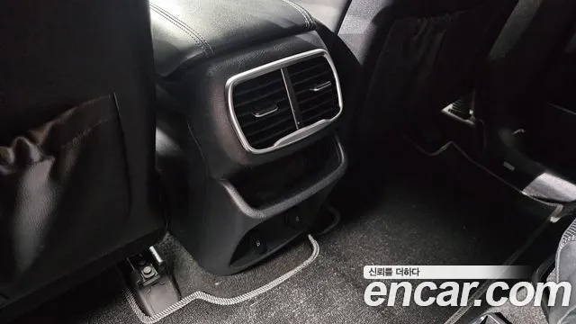 Hyundai Santa Fe 2019 thumb 3