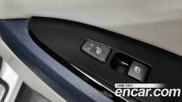 Kia Sportage 2023 thumb 3
