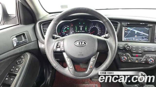 Kia K5 2011 thumb 4