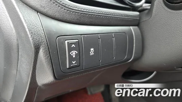 Kia K5 2011 thumb 8