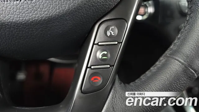 Kia K5 2011 thumb 5