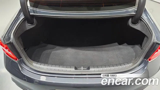 Hyundai Grandeur 2018 thumb 12