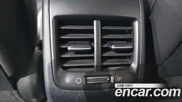 Kia Niro 2018 thumb 10
