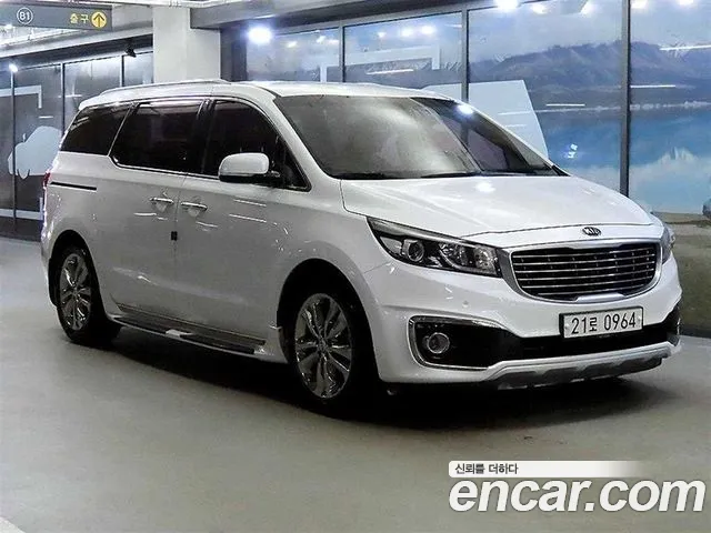 Kia Carnival 2016 thumb 8