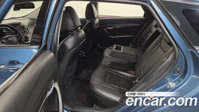 Hyundai i40 2015 thumb 7