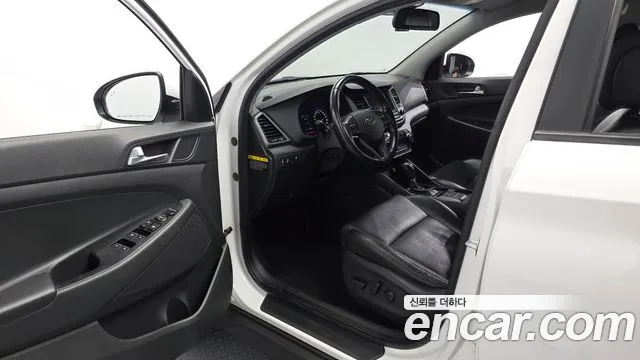 Hyundai Tucson 2017 thumb 3