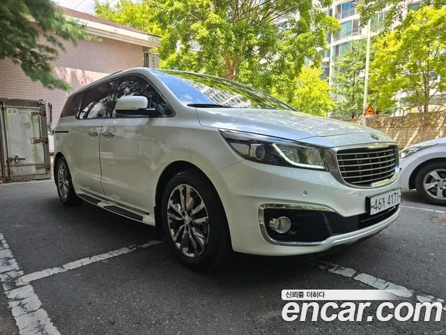 Kia Carnival 2018 thumb 10