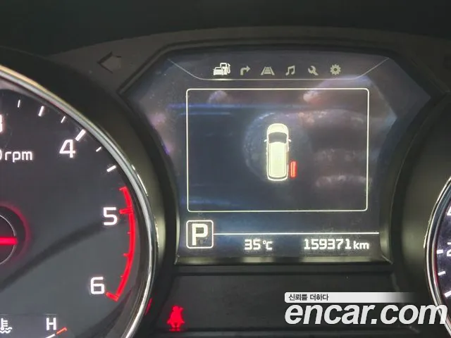 Kia Carnival 2018 thumb 6