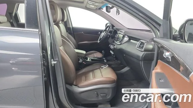 Kia Sorento 2017 thumb 8