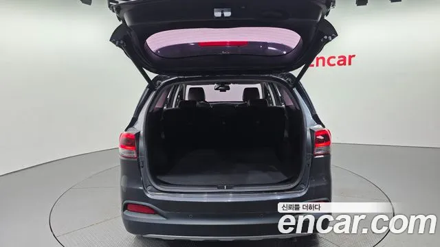 Kia Sorento 2017 thumb 12