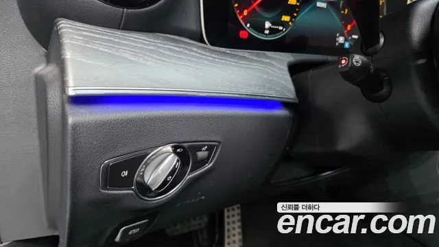 Mercedes-Benz E-Класс 2021 thumb 12